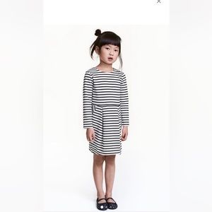 H&M Jersey Dress in Black & White stripes